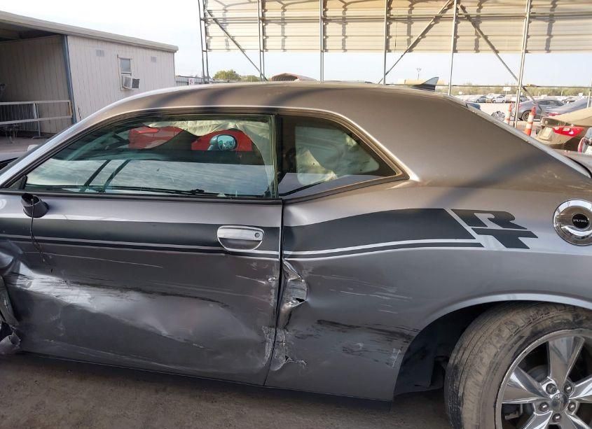 Photo 15 of 2016 Dodge Challenger R/T PLUS (VIN 2C3CDZBT8GH232658)