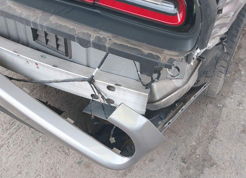 Photo 6 of 2016 Dodge Challenger R/T PLUS (VIN 2C3CDZBT8GH232658)