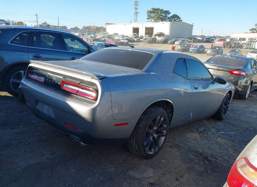 Photo 4 of 2017 Dodge Challenger R/T (VIN 2C3CDZBT8HH555061)