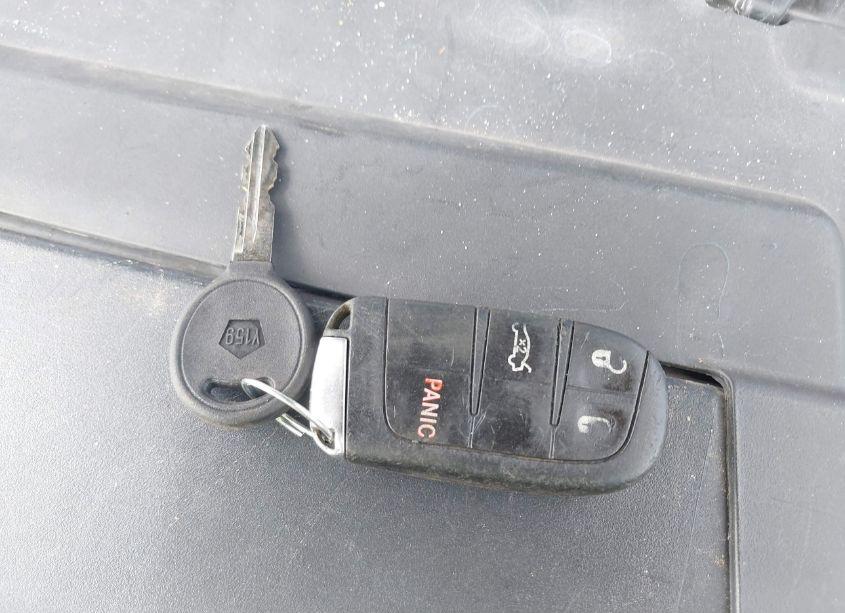 Photo 11 of 2018 Dodge Challenger R/T (VIN 2C3CDZBT8JH332959)