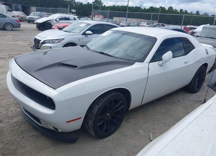 Photo 2 of 2018 Dodge Challenger R/T (VIN 2C3CDZBT8JH332959)