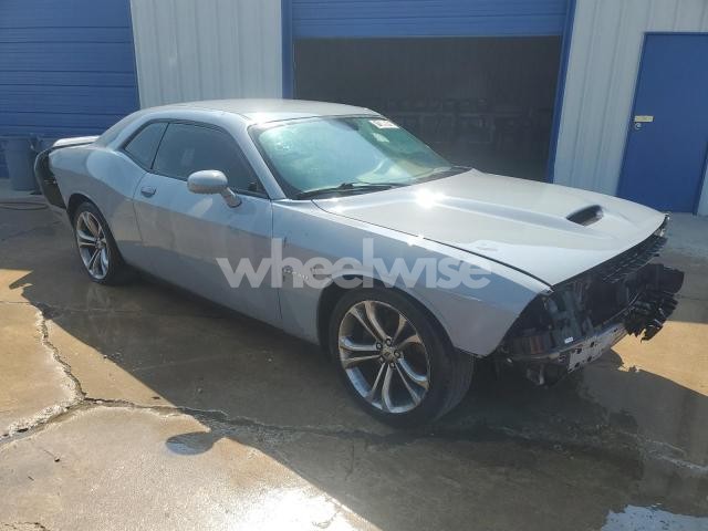 Photo 2 of 2021 DODGE CHALLENGER R/T (VIN 2C3CDZBT8MH526525)