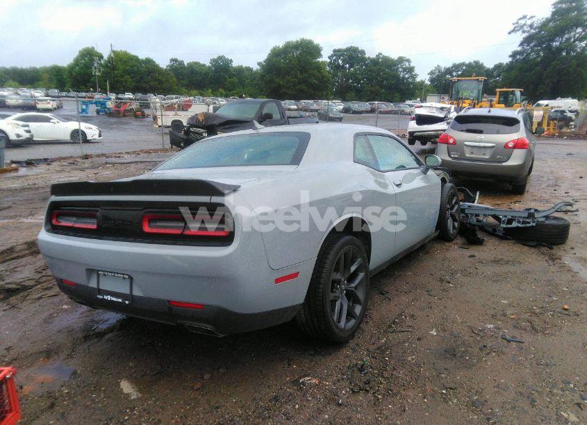 Photo 4 of 2021 Dodge Challenger R/T (VIN 2C3CDZBT8MH564773)