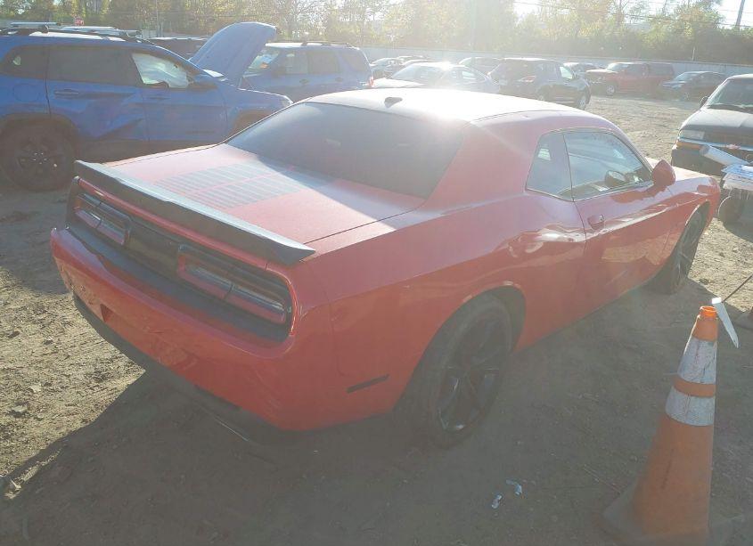 Photo 4 of 2016 Dodge Challenger R/T (VIN 2C3CDZBT9GH114439)