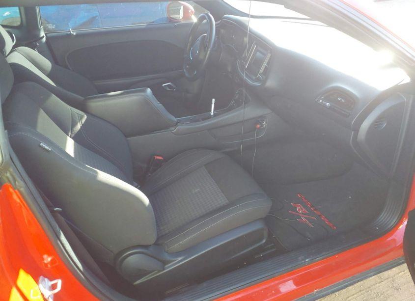 Photo 5 of 2016 Dodge Challenger R/T (VIN 2C3CDZBT9GH114439)