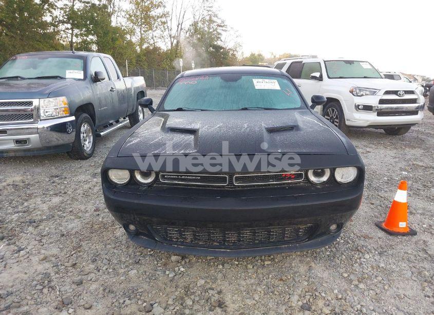 Photo 13 of 2017 Dodge Challenger R/T (VIN 2C3CDZBT9HH573634)