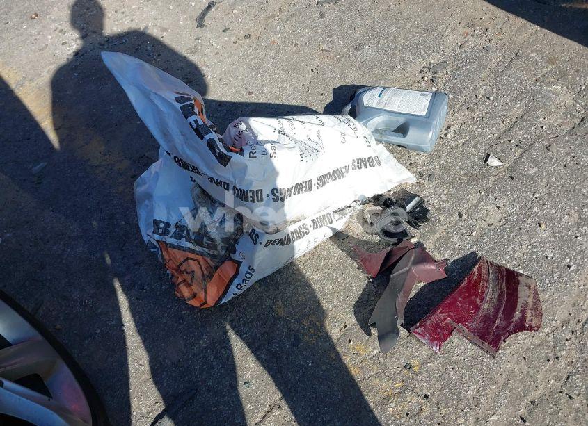 Photo 12 of 2017 Dodge Challenger R/T (VIN 2C3CDZBT9HH635677)