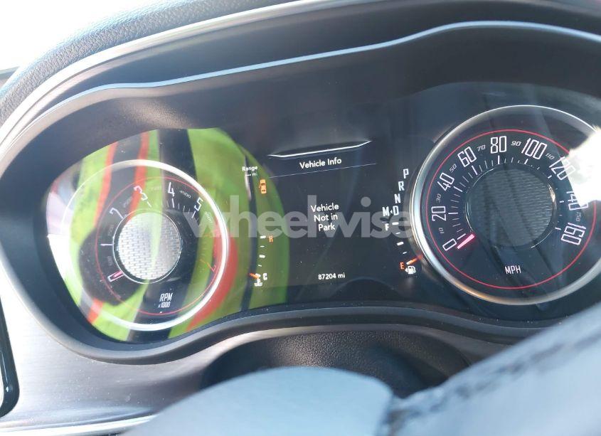 Photo 7 of 2017 Dodge Challenger R/T (VIN 2C3CDZBT9HH635677)