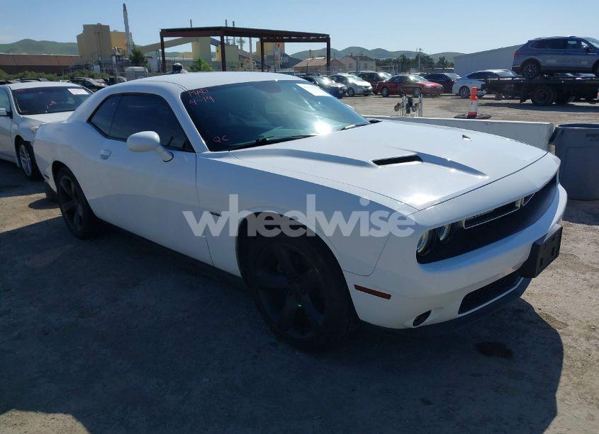 2017 Dodge Challenger R/T (VIN 2C3CDZBT9HH658215) main photo