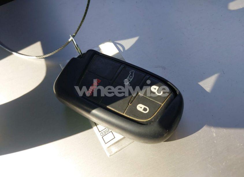 Photo 11 of 2017 Dodge Challenger R/T (VIN 2C3CDZBT9HH658215)