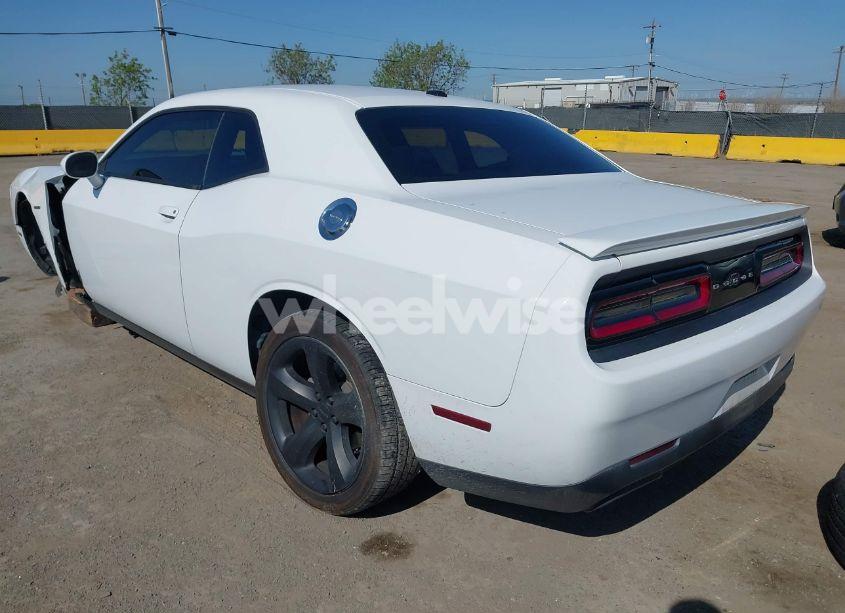 Photo 3 of 2017 Dodge Challenger R/T (VIN 2C3CDZBT9HH658215)