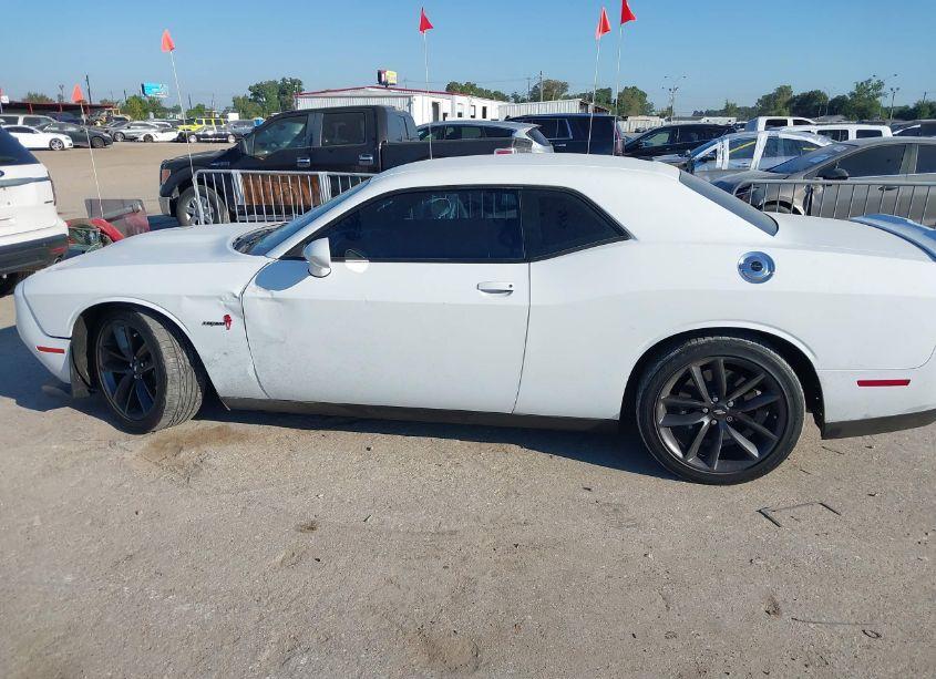 Photo 14 of 2019 Dodge Challenger R/T (VIN 2C3CDZBT9KH621429)