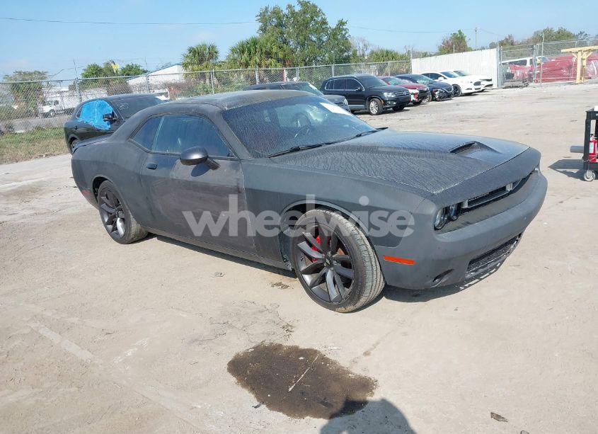 2019 Dodge Challenger R/T (VIN 2C3CDZBT9KH739108) main photo