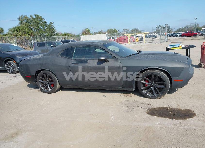 Photo 13 of 2019 Dodge Challenger R/T (VIN 2C3CDZBT9KH739108)