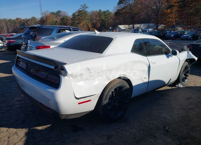 Photo 4 of 2021 Dodge Challenger R/T (VIN 2C3CDZBT9MH506400)