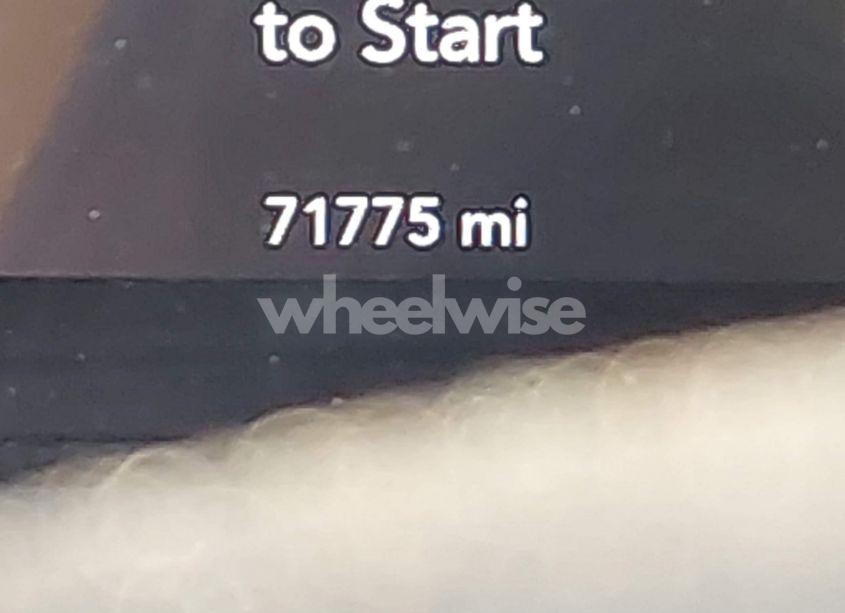 Photo 15 of 2021 Dodge Challenger R/T (VIN 2C3CDZBT9MH662727)