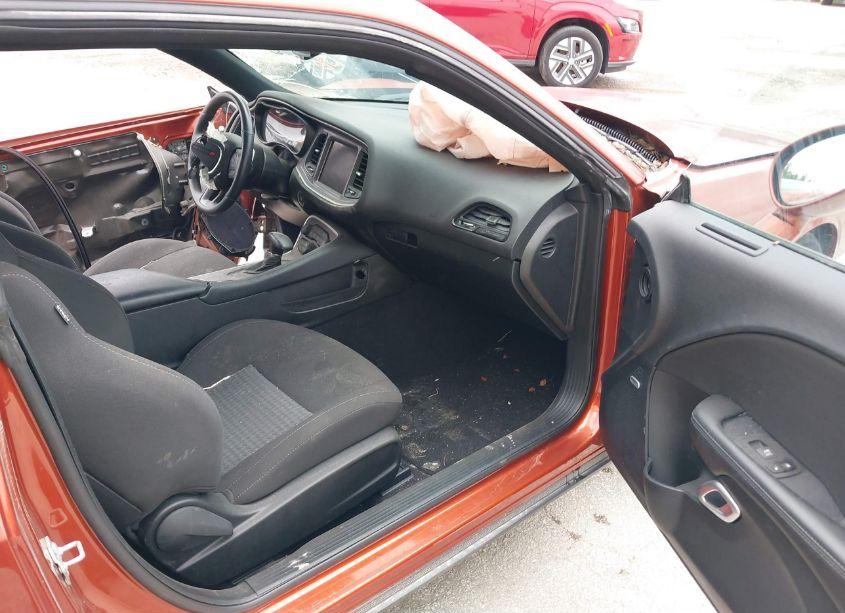 Photo 5 of 2022 Dodge Challenger R/T (VIN 2C3CDZBT9NH234237)