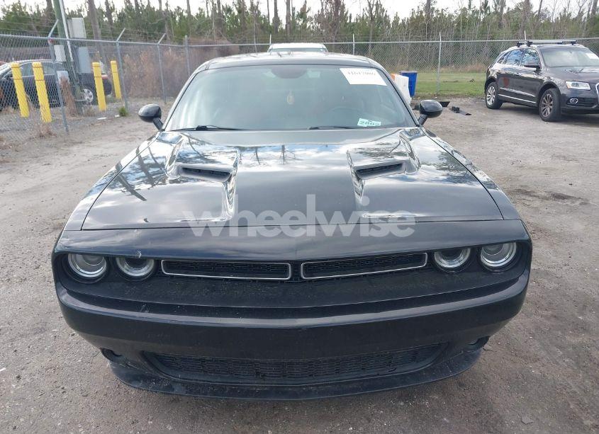 Photo 12 of 2015 Dodge Challenger R/T PLUS (VIN 2C3CDZBTXFH733095)