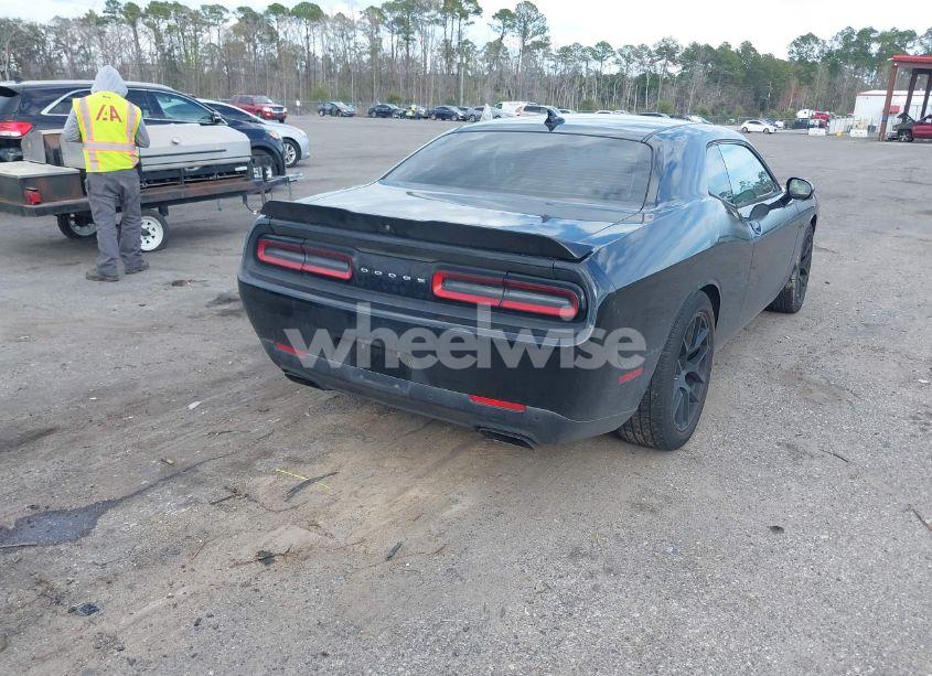 Photo 4 of 2015 Dodge Challenger R/T PLUS (VIN 2C3CDZBTXFH733095)