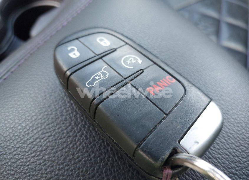 Photo 11 of 2016 Dodge Challenger R/T PLUS SHAKER (VIN 2C3CDZBTXGH191823)