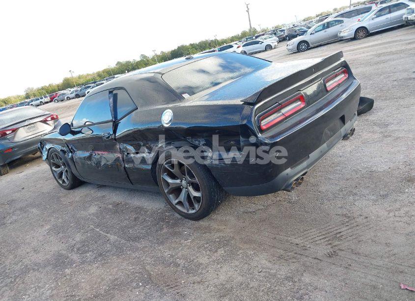 Photo 13 of 2016 Dodge Challenger R/T (VIN 2C3CDZBTXGH353577)