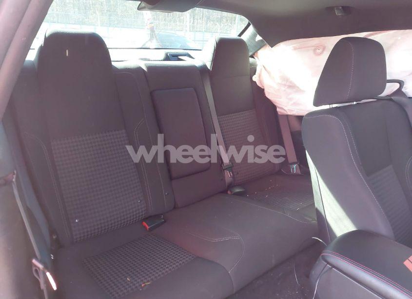 Photo 8 of 2017 Dodge Challenger R/T (VIN 2C3CDZBTXHH604888)