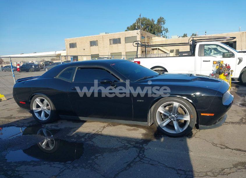 Photo 13 of 2018 Dodge Challenger R/T (VIN 2C3CDZBTXJH328296)