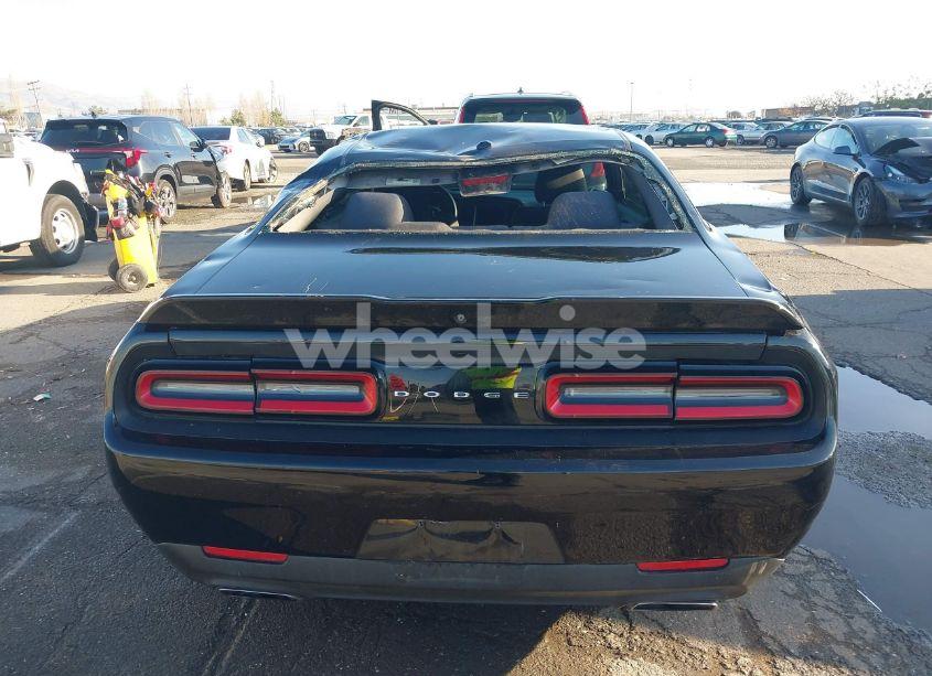 Photo 16 of 2018 Dodge Challenger R/T (VIN 2C3CDZBTXJH328296)