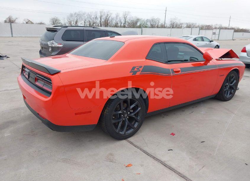 Photo 4 of 2022 Dodge Challenger R/T (VIN 2C3CDZBTXNH181242)
