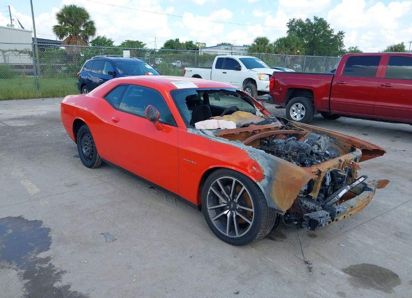 2022 Dodge Challenger R/T (VIN 2C3CDZBTXNH230875) main photo