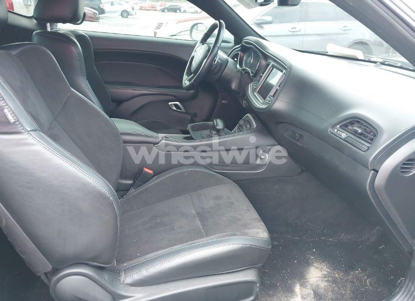 Photo 5 of 2022 Dodge Challenger R/T (VIN 2C3CDZBTXNH233937)