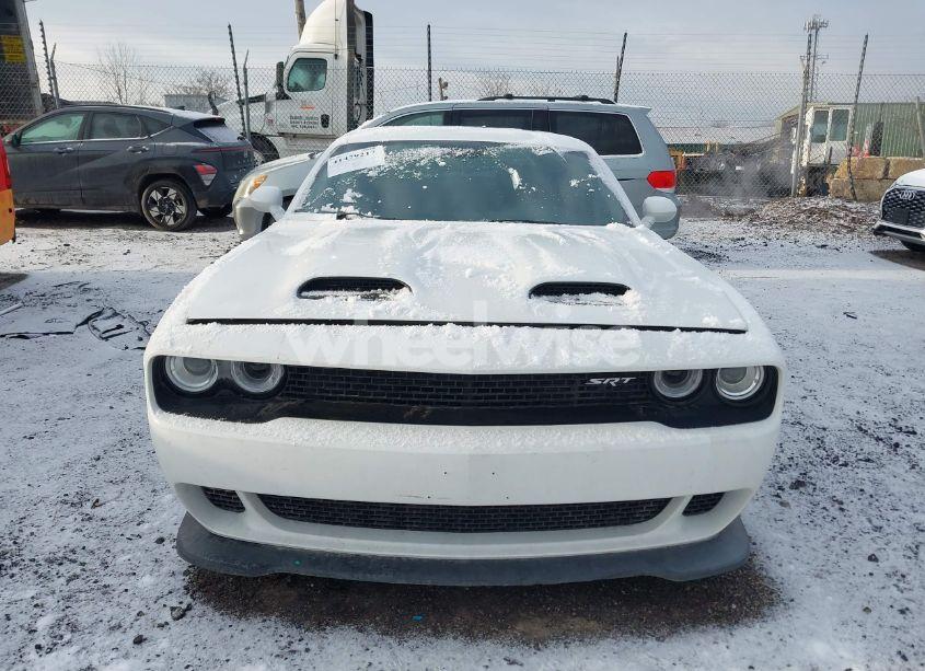 Photo 11 of 2016 Dodge Challenger SRT HELLCAT (VIN 2C3CDZC92GH152954)