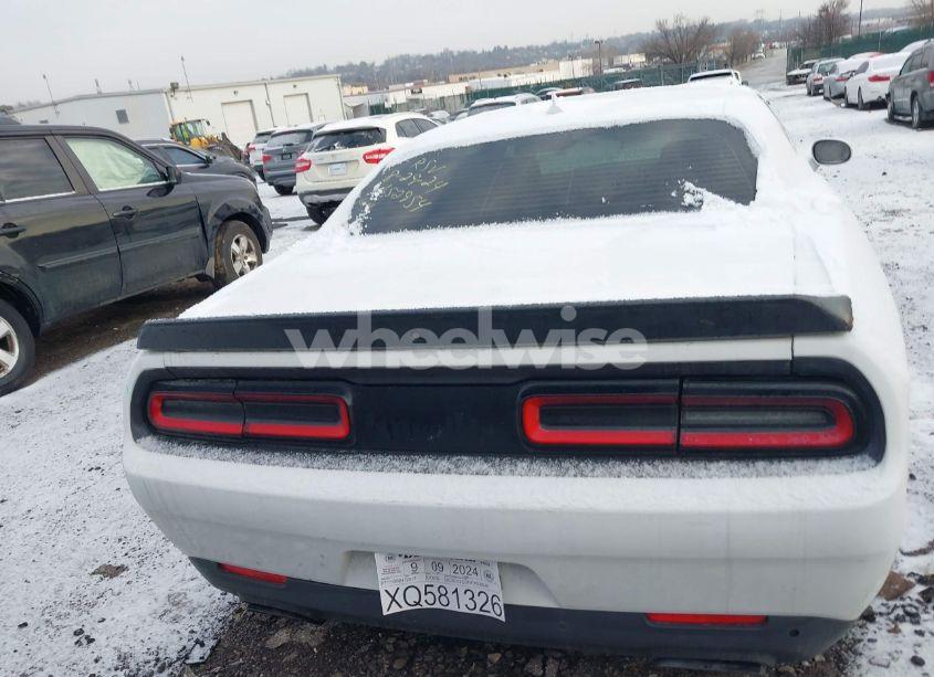 Photo 15 of 2016 Dodge Challenger SRT HELLCAT (VIN 2C3CDZC92GH152954)
