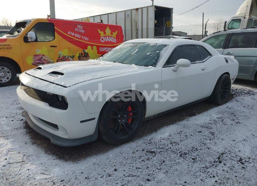 Photo 2 of 2016 Dodge Challenger SRT HELLCAT (VIN 2C3CDZC92GH152954)