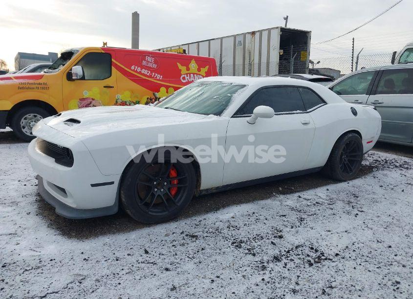 Photo 6 of 2016 Dodge Challenger SRT HELLCAT (VIN 2C3CDZC92GH152954)