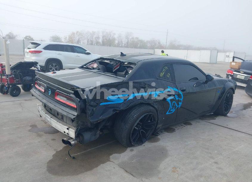 Photo 4 of 2018 Dodge Challenger SRT HELLCAT WIDEBODY (VIN 2C3CDZC94JH141915)