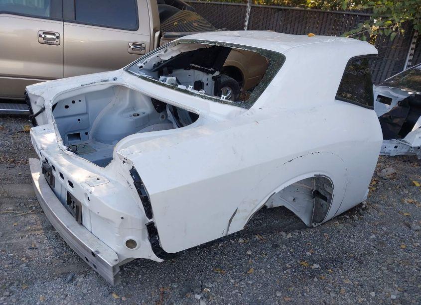 Photo 4 of 2016 Dodge Challenger SRT HELLCAT (VIN 2C3CDZC95GH225511)