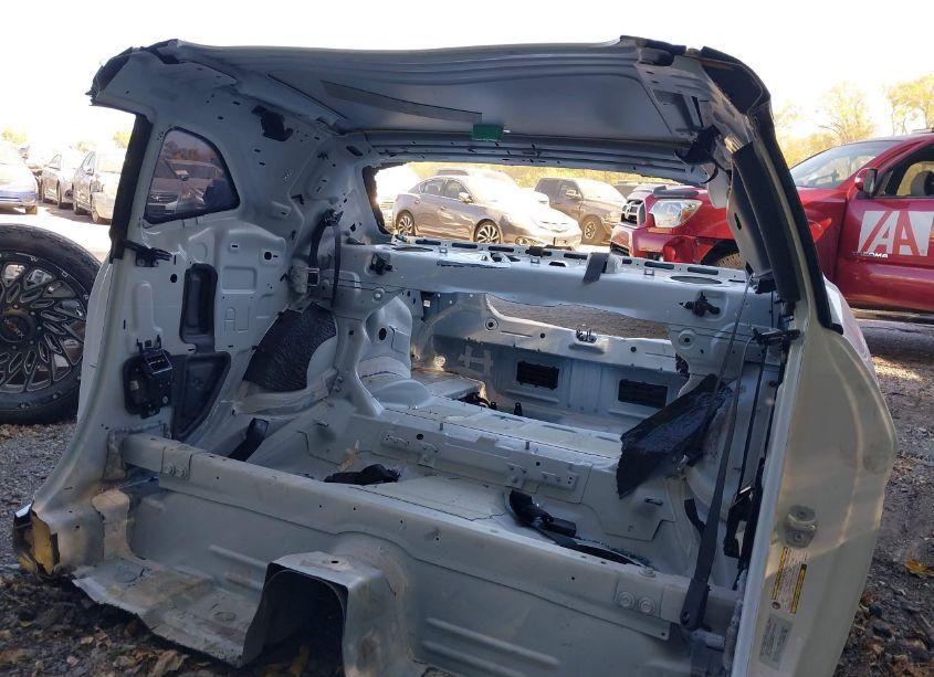 Photo 8 of 2016 Dodge Challenger SRT HELLCAT (VIN 2C3CDZC95GH225511)