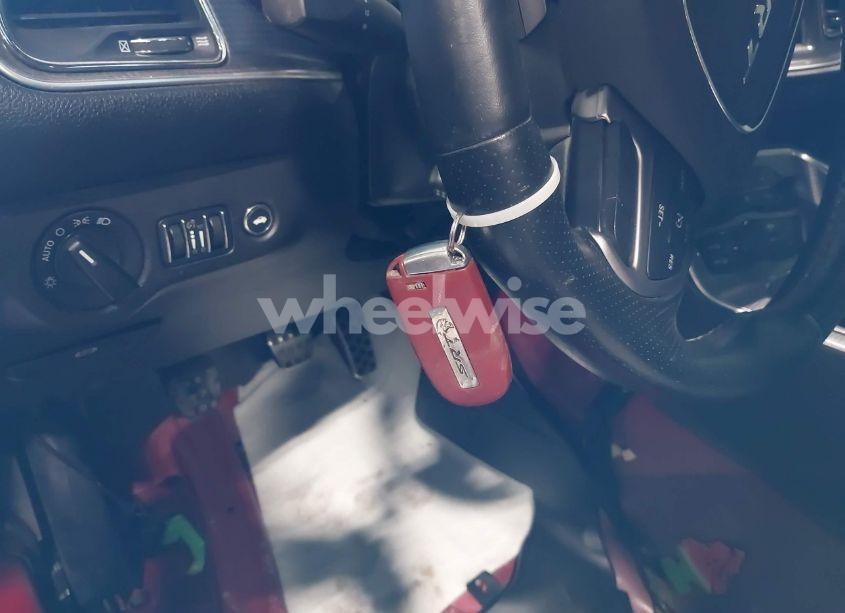 Photo 11 of 2016 Dodge Challenger SRT HELLCAT (VIN 2C3CDZC96GH244889)