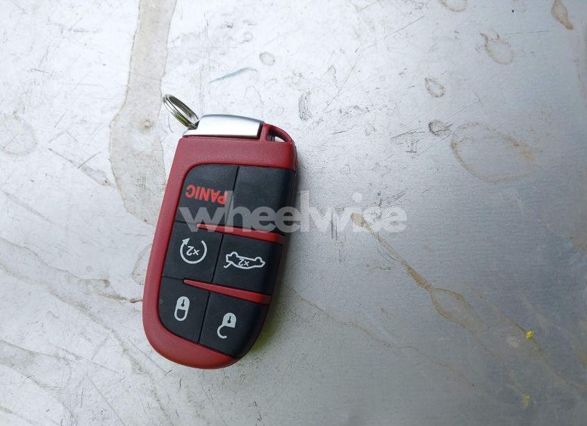 Photo 11 of 2017 Dodge Challenger SRT HELLCAT (VIN 2C3CDZC96HH527326)