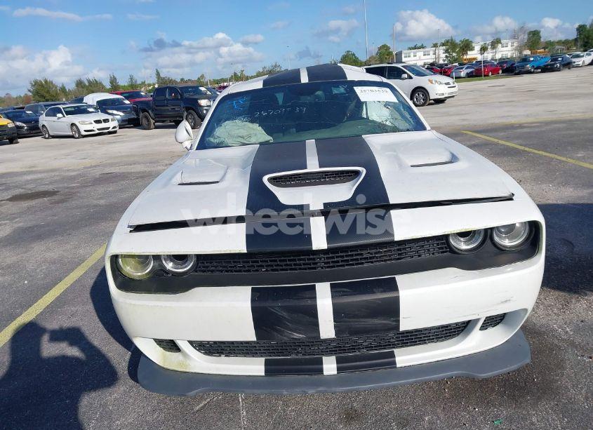 Photo 12 of 2016 Dodge Challenger (VIN 2C3CDZC98GH231707)