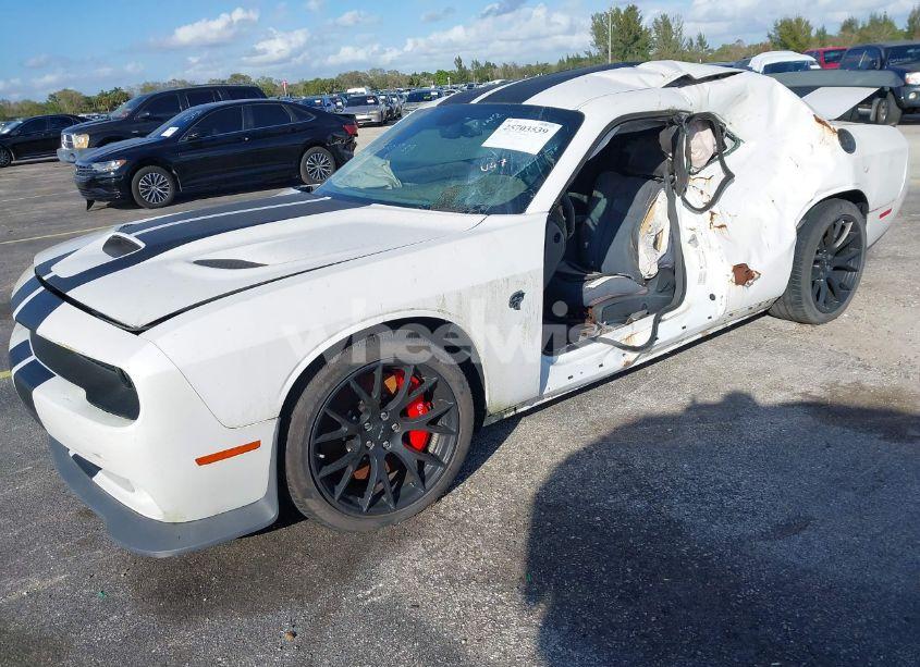 Photo 2 of 2016 Dodge Challenger (VIN 2C3CDZC98GH231707)