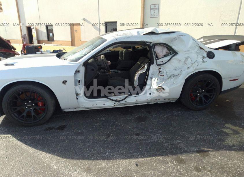 Photo 6 of 2016 Dodge Challenger (VIN 2C3CDZC98GH231707)