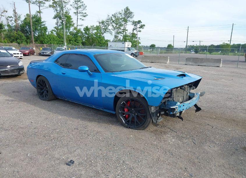 2016 Dodge Challenger SRT HELLCAT (VIN 2C3CDZC99GH262951) main photo