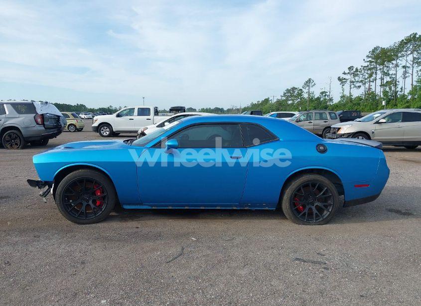 Photo 13 of 2016 Dodge Challenger SRT HELLCAT (VIN 2C3CDZC99GH262951)