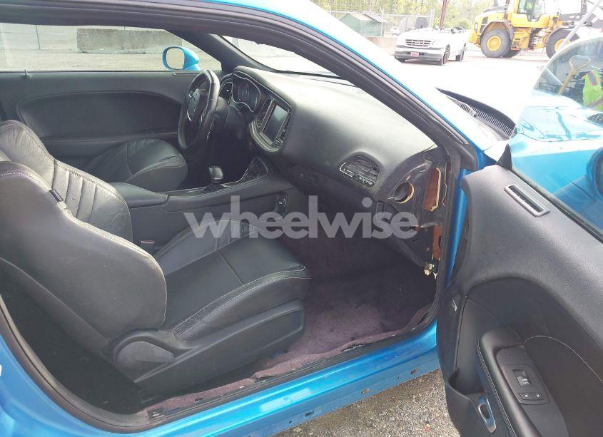 Photo 5 of 2016 Dodge Challenger SRT HELLCAT (VIN 2C3CDZC99GH262951)