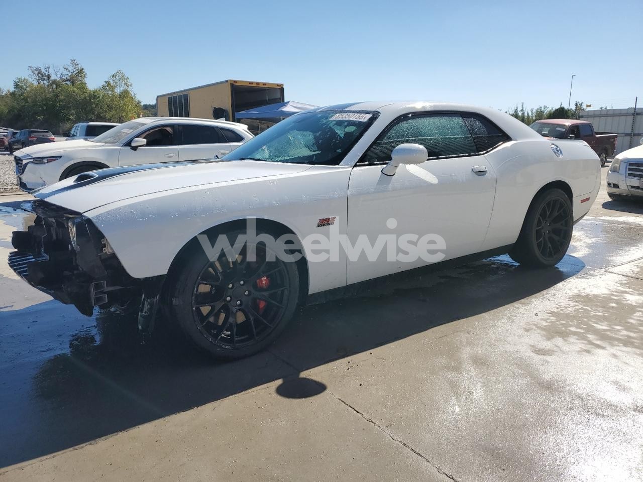 2015 DODGE CHALLENGER SRT 392 (VIN 2C3CDZDJ0FH500323) main photo
