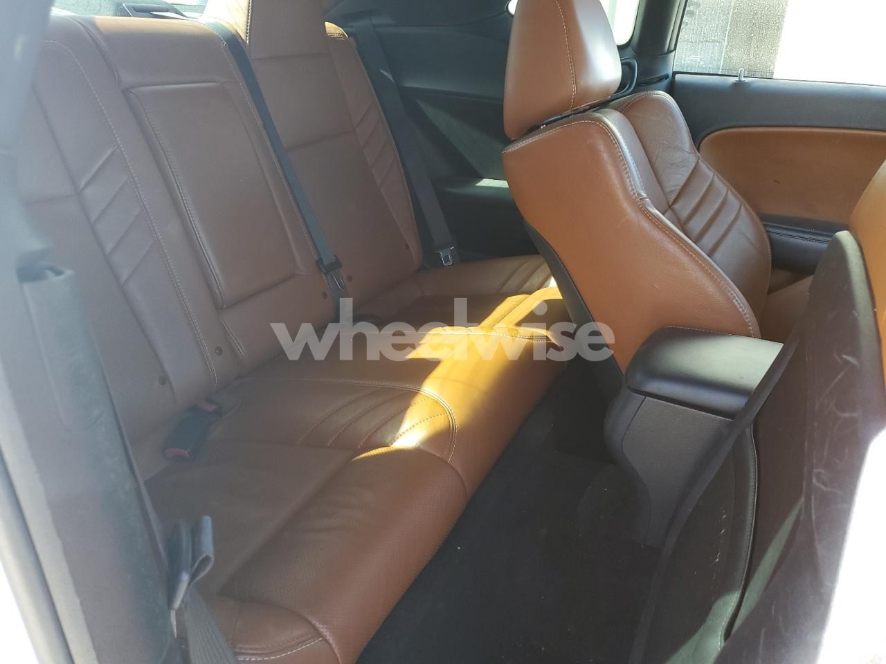 Photo 10 of 2015 DODGE CHALLENGER SRT 392 (VIN 2C3CDZDJ0FH500323)