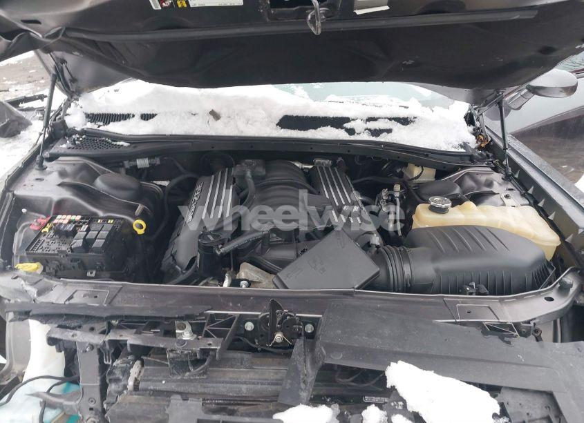 Photo 10 of 2016 Dodge Challenger SRT 392 (VIN 2C3CDZDJ1GH125463)