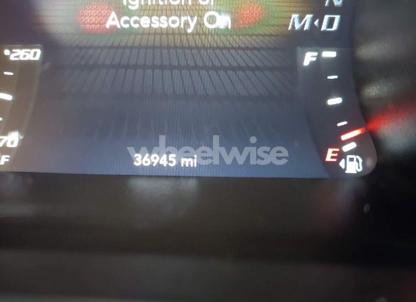 Photo 15 of 2016 Dodge Challenger SRT 392 (VIN 2C3CDZDJ1GH125463)